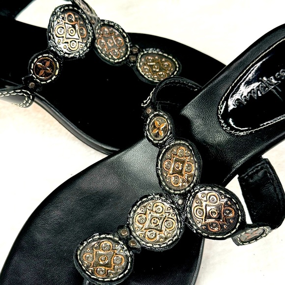 {Cole Haan} Y2K VTG Women’s Embellished Bejeweled Thong Sandal - Size 6.5B - Picture 3 of 15